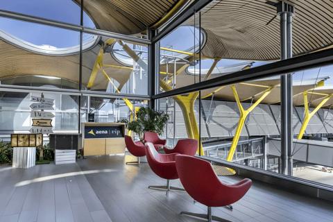 Madrid: Adolfo Suarez-Barajas Airport Lounge Access T3 International Departure: Sala VIP Puerta del Sol