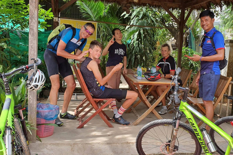 Cambodia: 7-Day Cycling Tour from Phnom Penh to Siem Reap