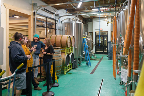 Juneau: Craft Beer and Brewery Tour with Scenic Stops