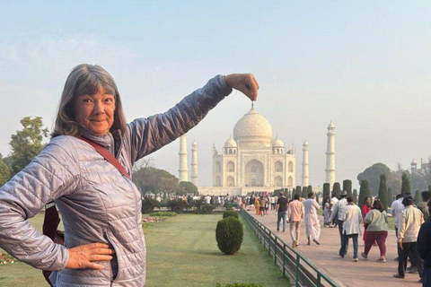 From Delhi Taj Mahal & full Day Agra Tour with 5 star lunch Ac Private Car + Tour Guide.