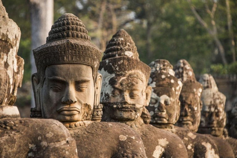 Phnom Penh to Siem Reap by Private Car or Minivan