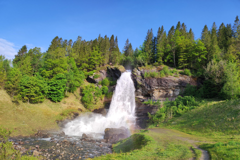 Bergen Private Tour: Waterfalls of Hardanger with a Snack