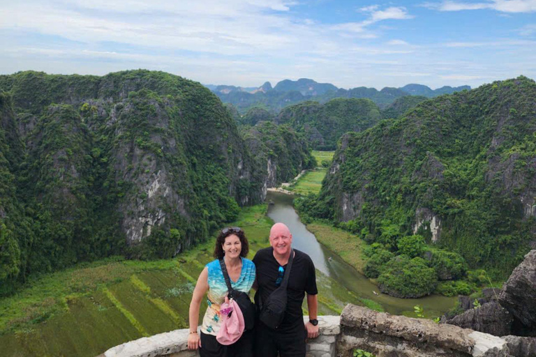 Ninh Binh: Trang An Boat, Bai Dinh, Hoa Lu & Mua Cave Sunset