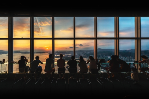 Hong Kong: Pase Go City Explorer - elige de 3 a 7 atraccionesPase Explorador de Hong Kong - 5 Atracciones