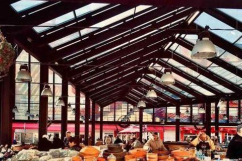 Tirana: Shopping Tour, Modern Malls, Local Bazaars & Castle