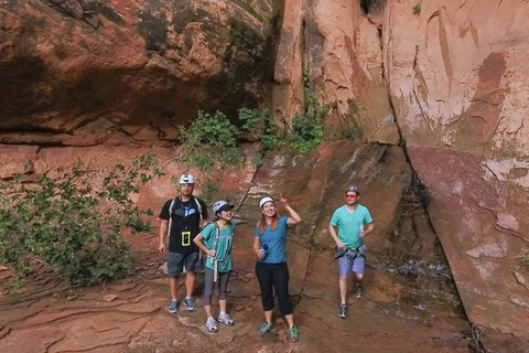 Moab : Morning Glory Arch Canyoneering Adventure