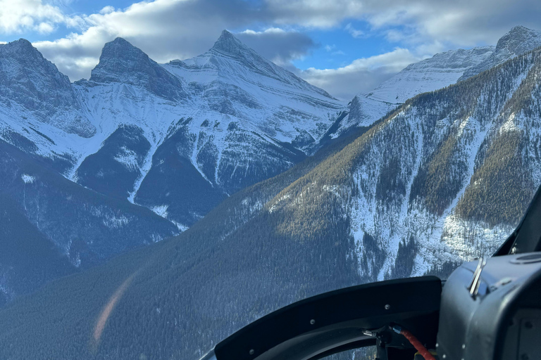 Canmore: 25-minuten helikoptervlucht door de Three Sisters