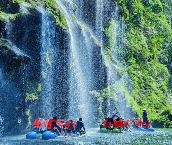 Zhangjiajie: Mengdong River Rafting & Furong Town Tour