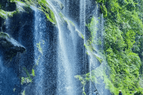 Zhangjiajie: Mengdong River Rafting & Furong Town Tour