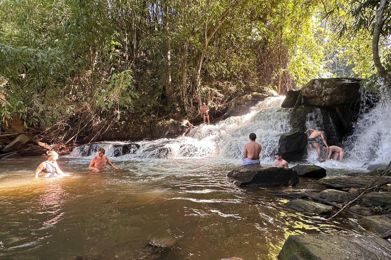 Chiang Mai: 2-Days Jungle Trek, Waterfalls and Karen Village