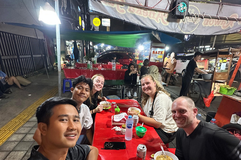 Jakarta Evening City Tour with Food Tasting
