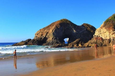 From Huatulco: Zipolite Adult Beach Day Trip