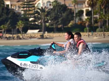 Marbella, Spanien: Jetski vid Golden Mile