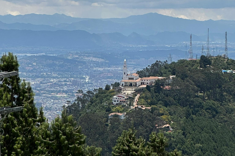 Bogotá: City tour por Monserrate, museu da esmeralda e do ouro e muito mais