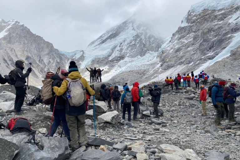 Vanuit Lukla: 15 Daagse Everest Twee Passen Trek met Lokale Gids