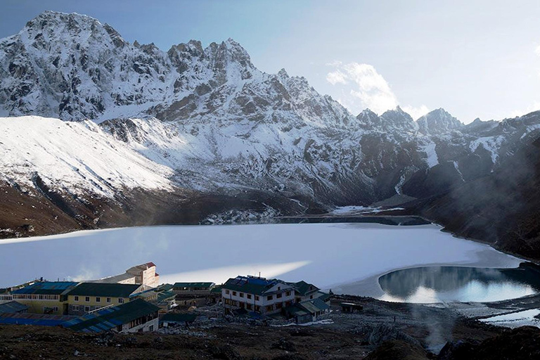 11 jours de trek dans la vallée de Gokyo avec vols depuis Katmandou