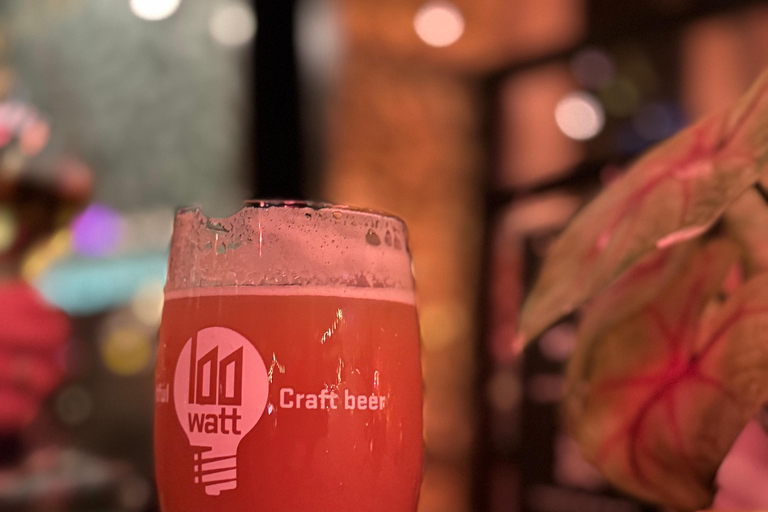 Eindhoven: Craft beer tour with drinks & games