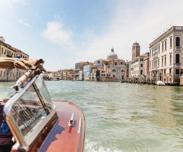 Venice: Marco Polo Airport Water Taxi Transfer