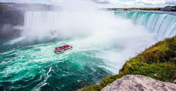 Toronto: Tagestour zu den Niagarafällen mit optionaler Bootsfahrt