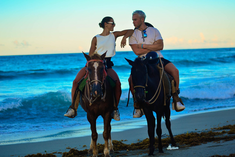 Punta Cana: Ridning med solnedgång på Macao Beach