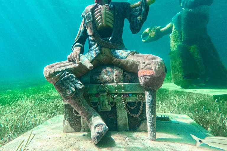 Nassau: gita di un giorno a Sun Cay, snorkeling, incontro con l'iguana e pranzo