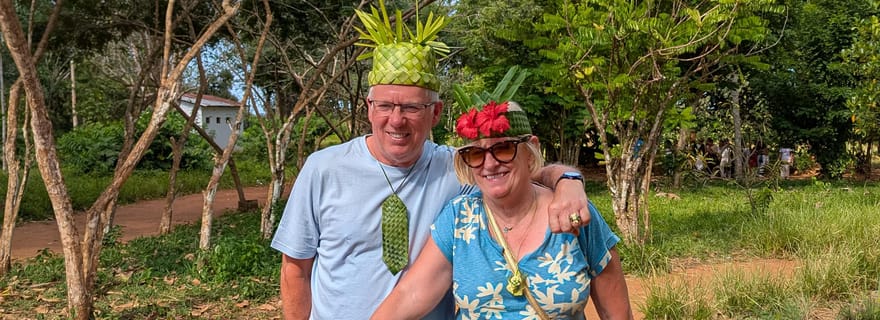 Zanzibar : visite d'une ferme d'épices, escalade de cocotiers et déjeuner local