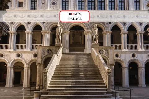 Doge's Palace Skip-the-Line Ticket with Guidebook