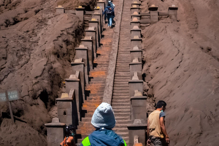 Surabaya/Malang/Probolinggo: 2D1N Bromo & Ijen W/ Bali drop Malang:2D1N budget sharing tour Bromo & Ijen W/ Bali dropoff