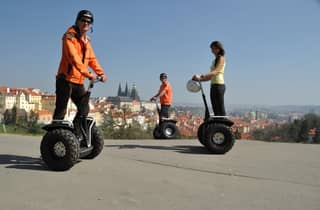Prag: 2-stündige Segway-Tour mit Hotelabholung