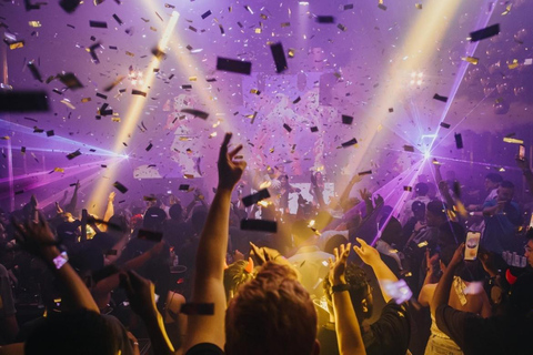 Phuket: Pub Crawl Rooftop, Bars, GoGo & 3 Clubs with Shots 20:30 | Pub Crawl Only