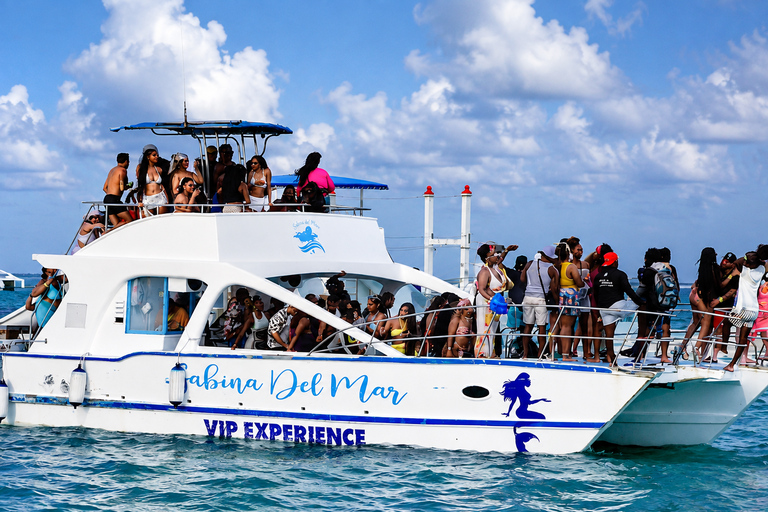 King of Kings Punta Cana – VIP Party Boat with DJ, Open Bar