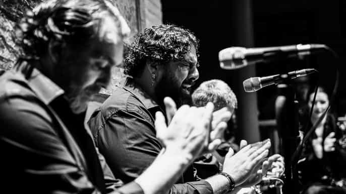 Barcelona: Espectáculo Flamenco con Cena en el Tablao de Carmen