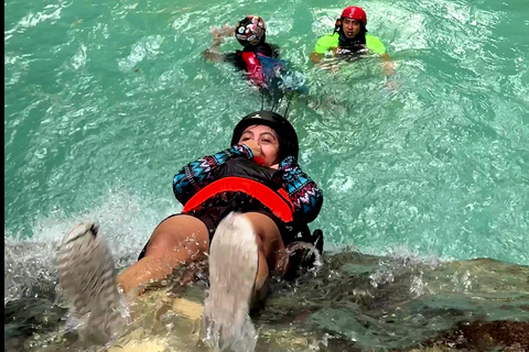 Cebu: Kawasan Falls Canyoneering & Zipline Experience