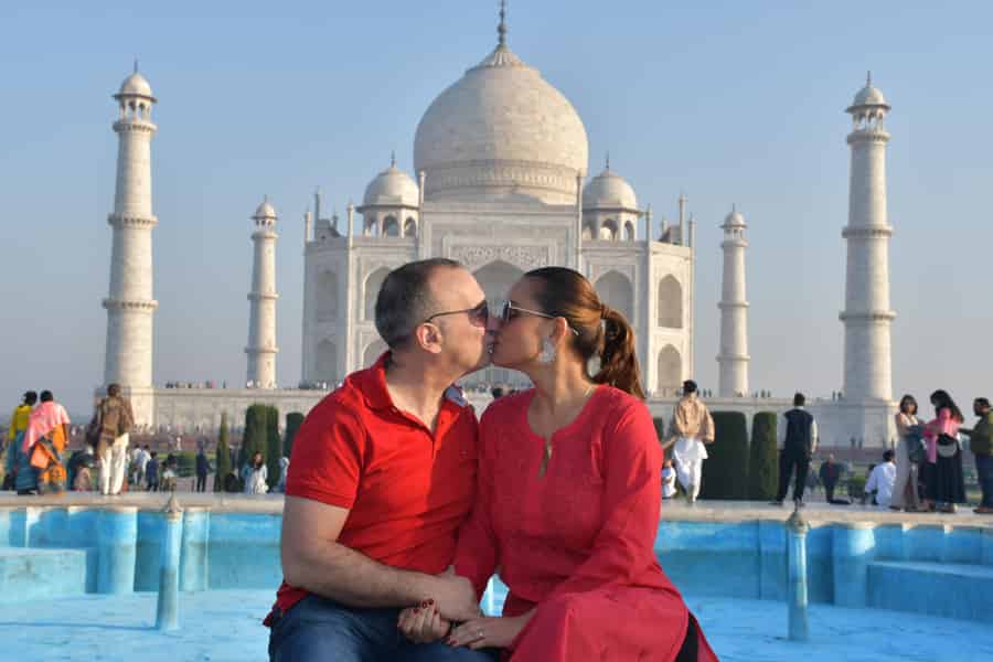 Von Delhi: Taj Mahal & Agra Tour mit dem Superschnellzug. Foto: GetYourGuide Von Delhi: Taj Mahal & Agra Tour mit dem Superschnellzug. Foto: GetYourGuide