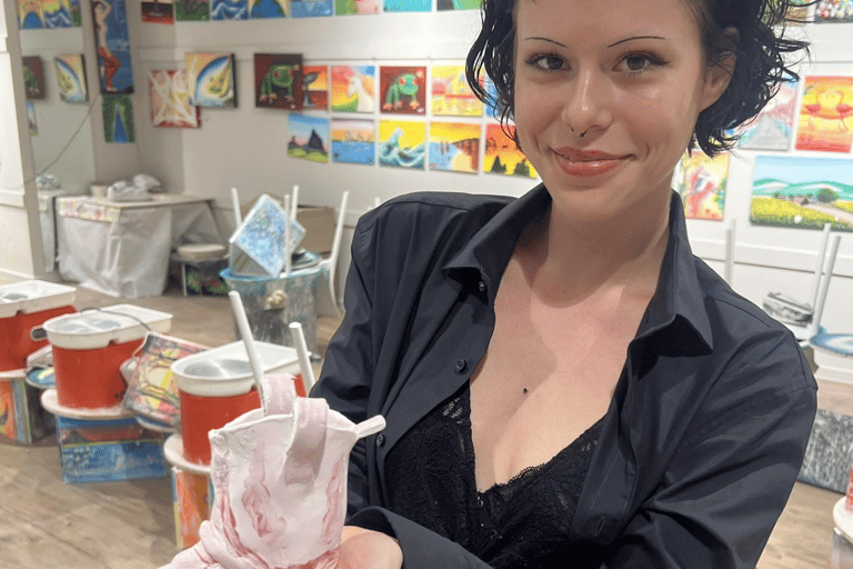 Brisbane CBD: 2H Ceramic Paint Class | Paint and Sip