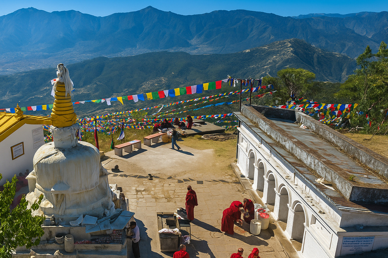 Kathmandu: Jamacho Peak Hike with Local Guide & Meal