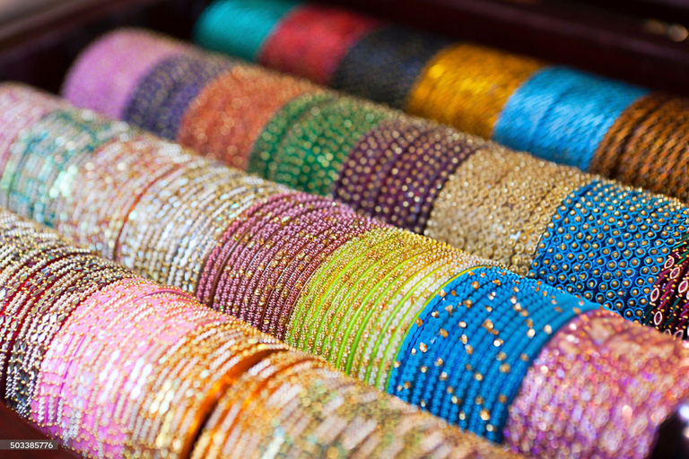 Exploring Varanasi Markets: Guided Tour with Local Guide