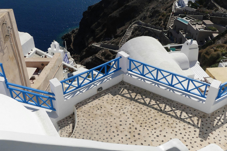 Santorini: Red Beach, Megalochori, and Oia Sunset Tour