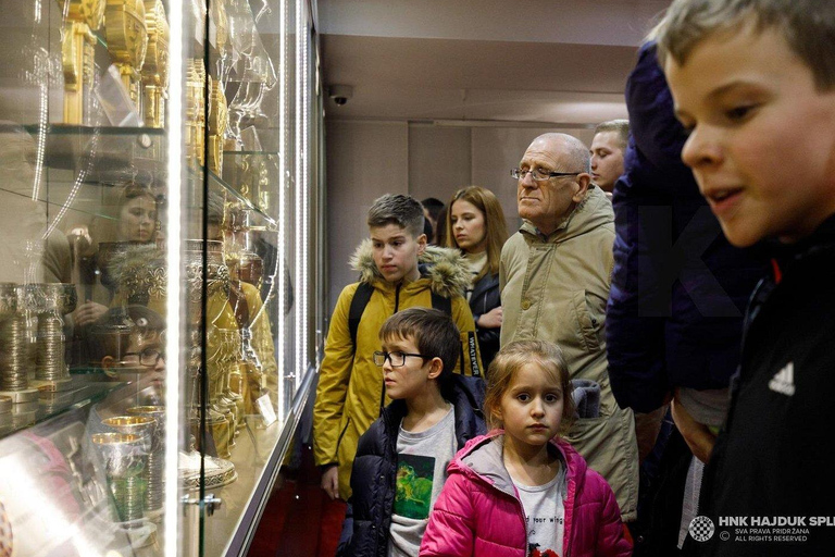 Tour dello stadio Hajduk Split: un'esperienza indimenticabileTour dello stadio Hajduk Split: un'esperienza da non dimenticare