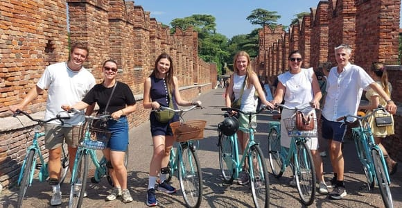 Verona: Highlights and Hidden Gems Guided Bike Tour