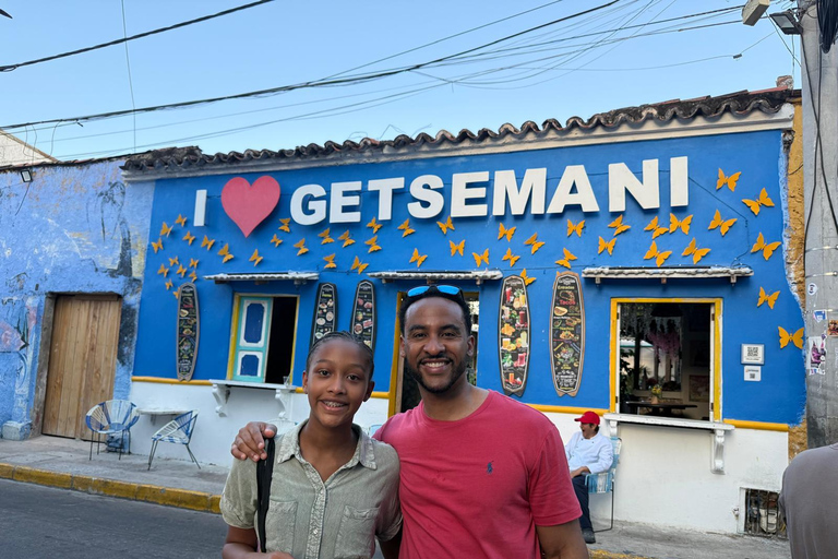 Cartagena: Walking Tour - 6 Language Options
