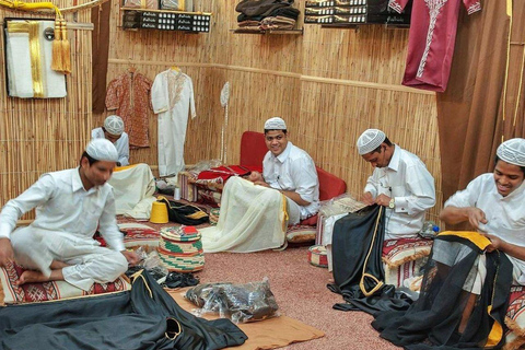多哈：瓦吉夫集市导览与定制漫步之旅多哈：瓦吉夫集市导览之旅与策展步行导览