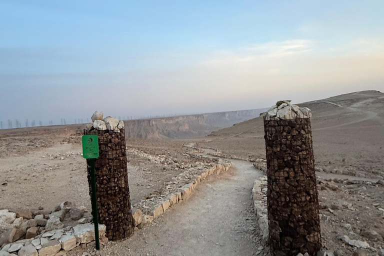 Manjour Trail Viewpoint Tour with Pickup