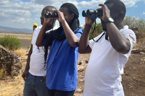 DAGSUTFLYKT TILL AMBOSELI NATIONALPARK.