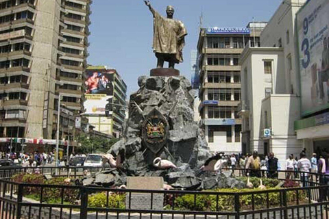 Nairobi: Independence Monuments Guided Walking Tour