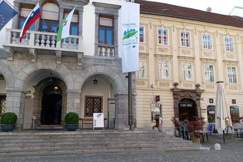 Ljubljana: Excursão a pé pelo centro da cidade esperienza tempo/storia.