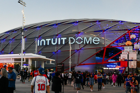 Los Angeles: Clippers NBA Basketball Game Ticket Tier 1 - Terrace Level Upper Bowl Baseline Seating