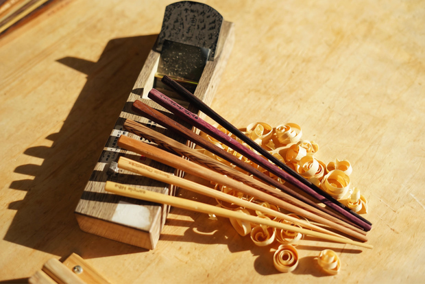 Tokyo: Shinjuku Chopstick Making Class