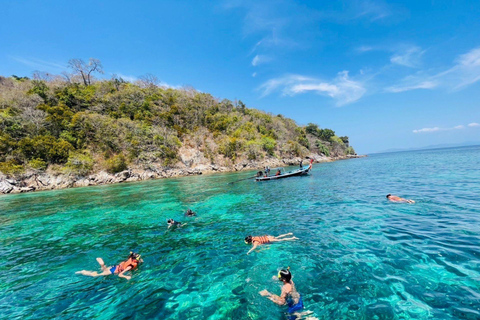 Phuket: Racha en Banana Beach per speedboot met lunch