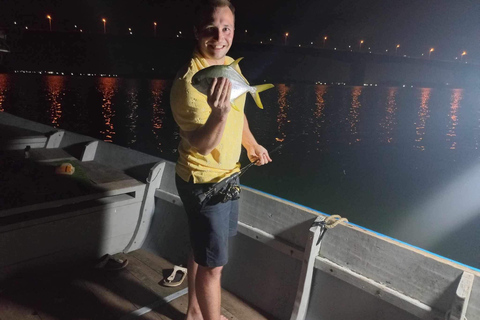 HoiAn: Sunset Fishing Boat Tour and BBQ Dinner with locals